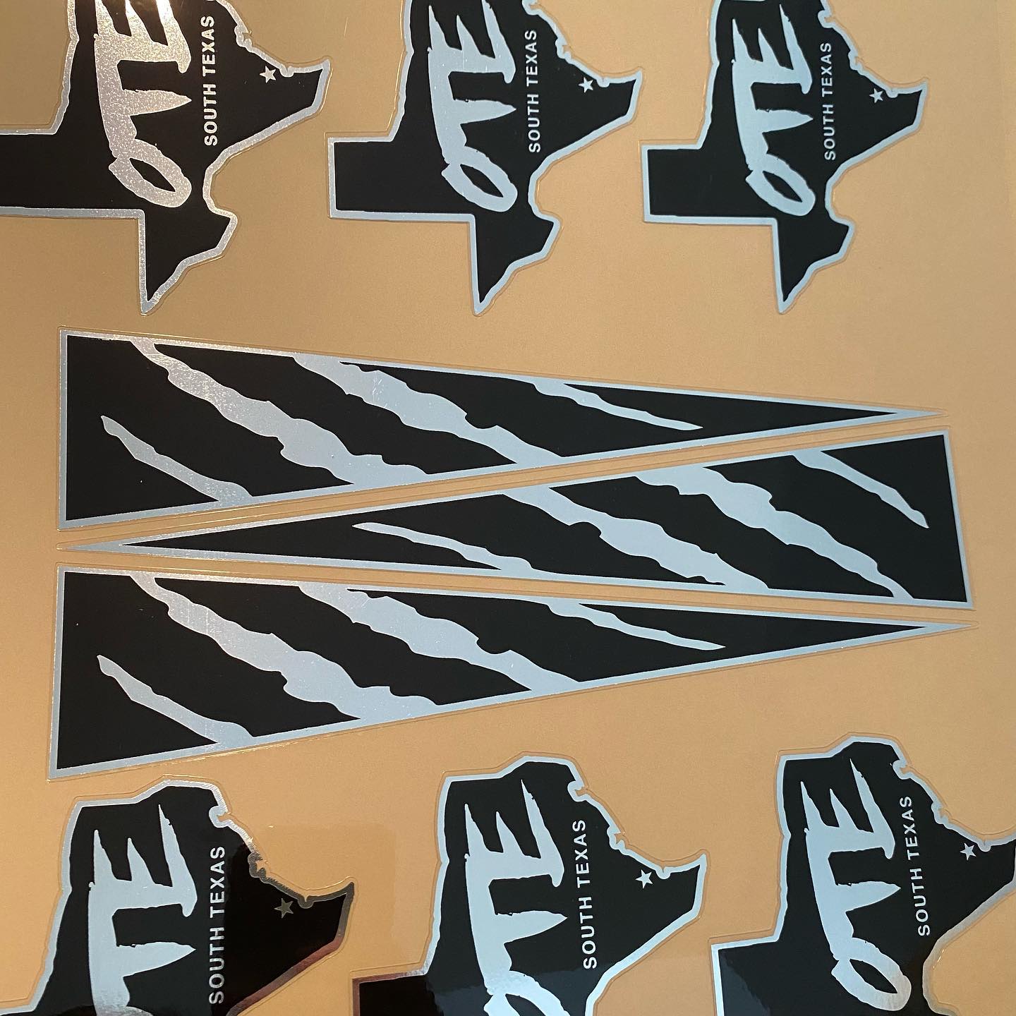 PACKAGE 3 • Large sides, stripe, back name decal or logo and bumper combo