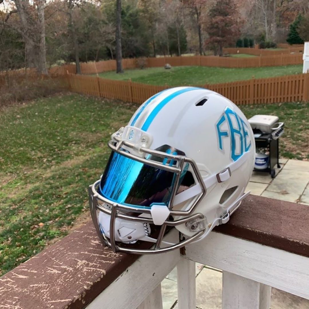 PACKAGE 2 • Side Decal and 20" stripe combo